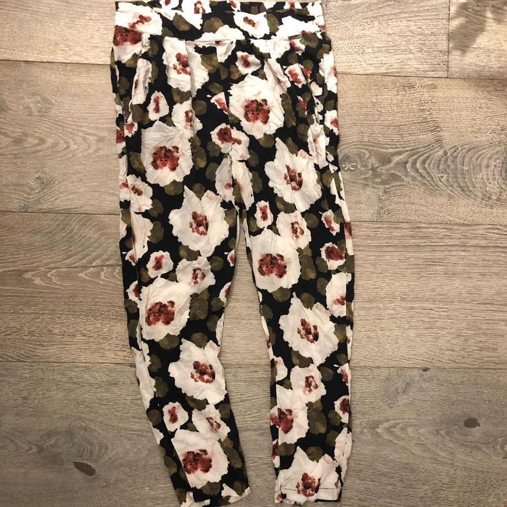 Sam&Lavi Floral Printed Pull-on Trouser Pant SM